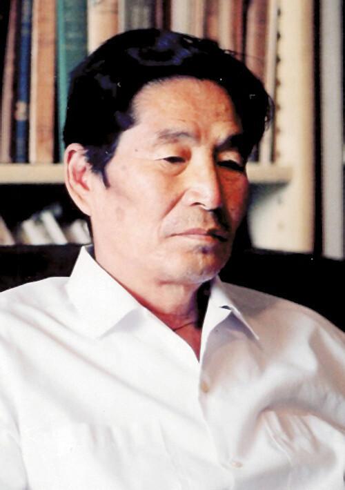 소은 박홍규는 서구 존재론사를 서구 자체 내에서도 찾아보기 어려울 만큼의 깊이와 독창성을 갖추고서 해명했다. 도서출판 길 제공